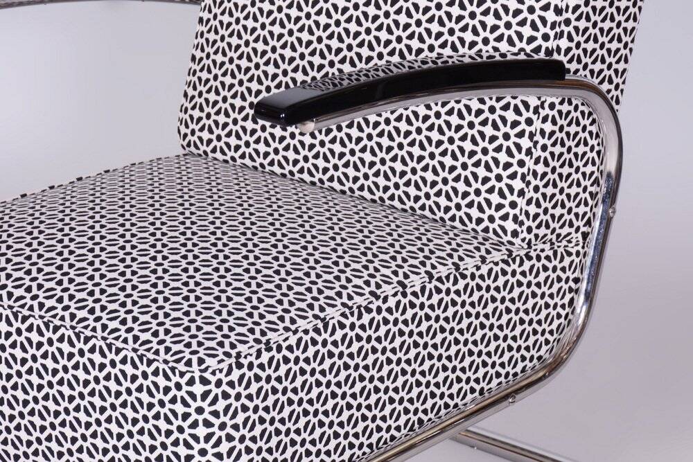 Bauhaus Armchair in Chrome attributed to W. Gispen for Mücke-Melder, Czech, 1930s
