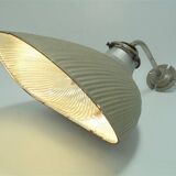 X-Ray reflector applique