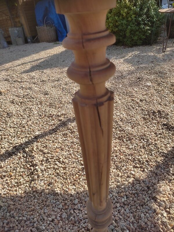 Table de ferme bois massif tiroir aéro-gommée