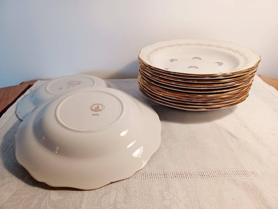 Set of 12 golden and flowery Amandinoise soup plates