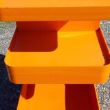 Modulable vintage furniture