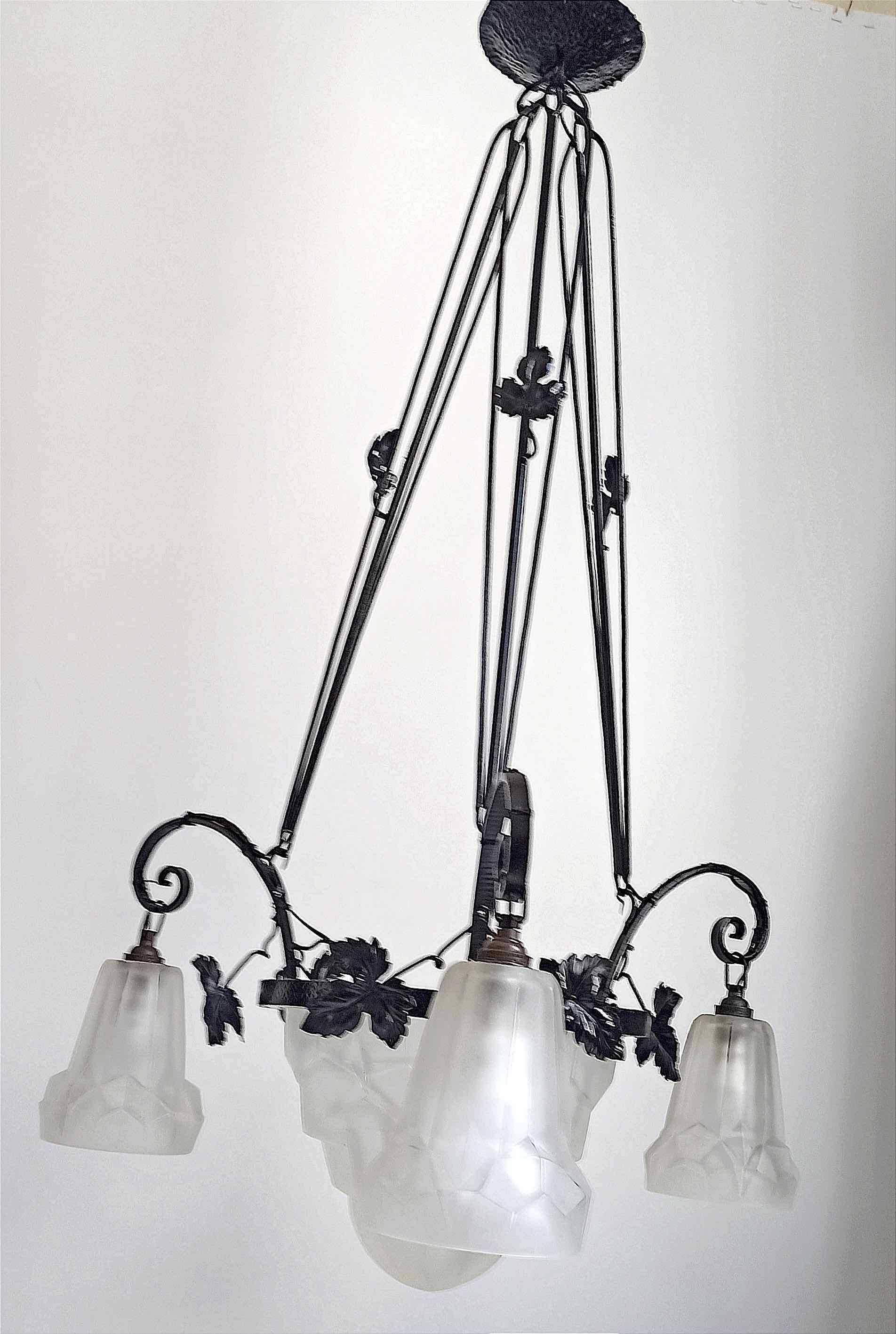 Degué 4-light Art Deco chandelier Width 62 cm Height 93 cm