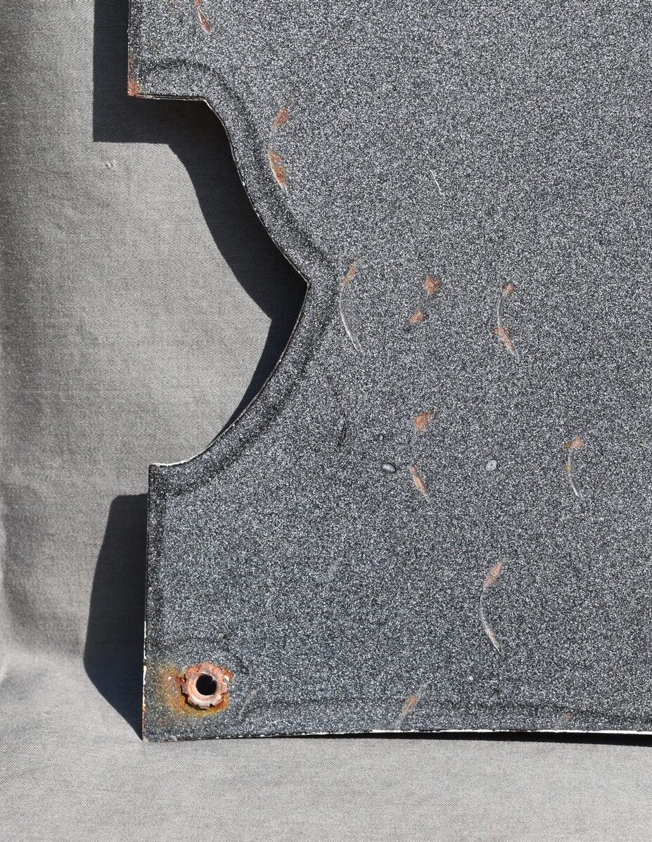 VINTAGE PLAQUE ENAMELED PUBLICITAIRE REDSKIN authorized distributor 30.7 x 26 cm