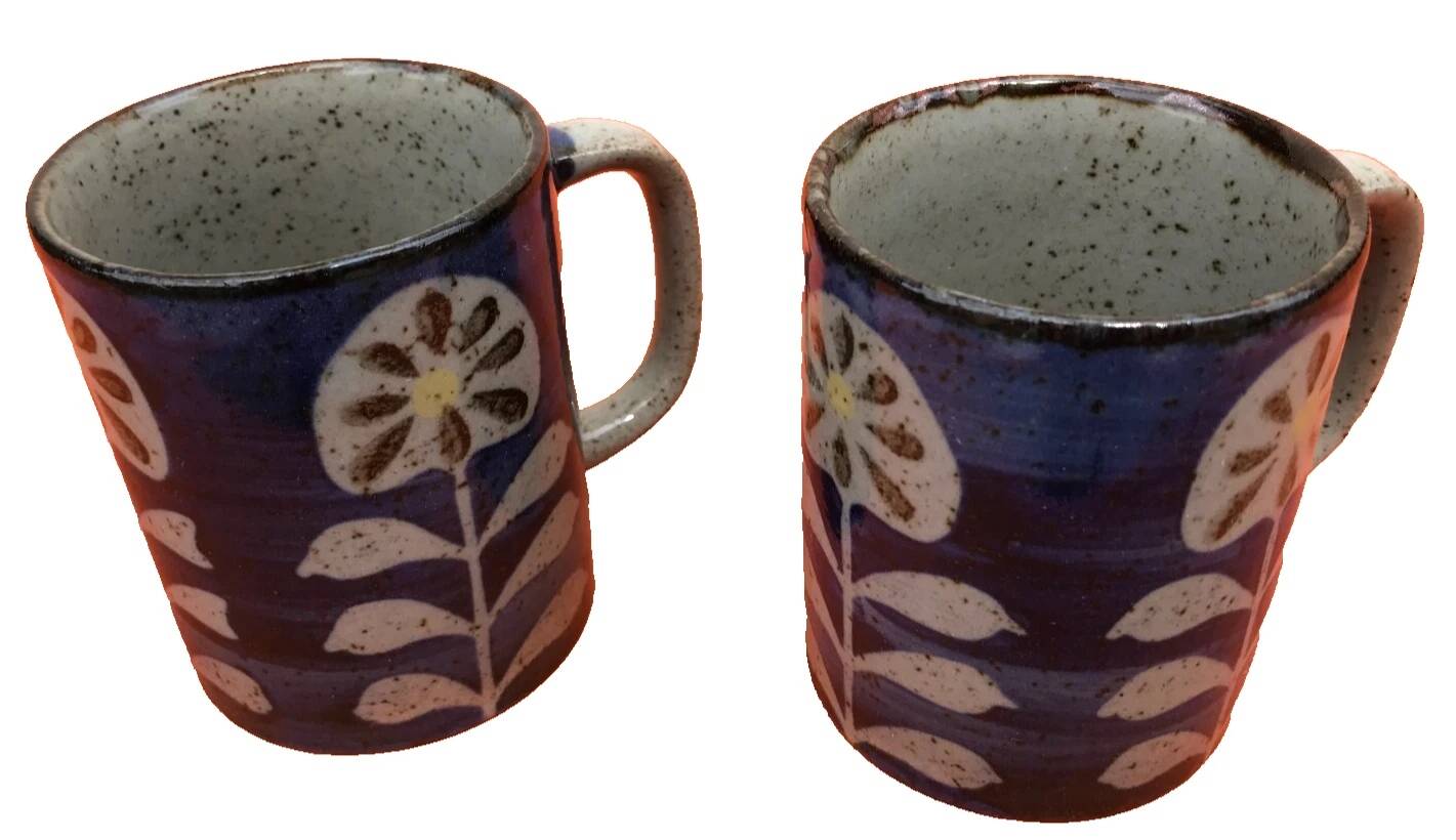 2 Tasses / Mugs   Céramique émaillée Décor floral