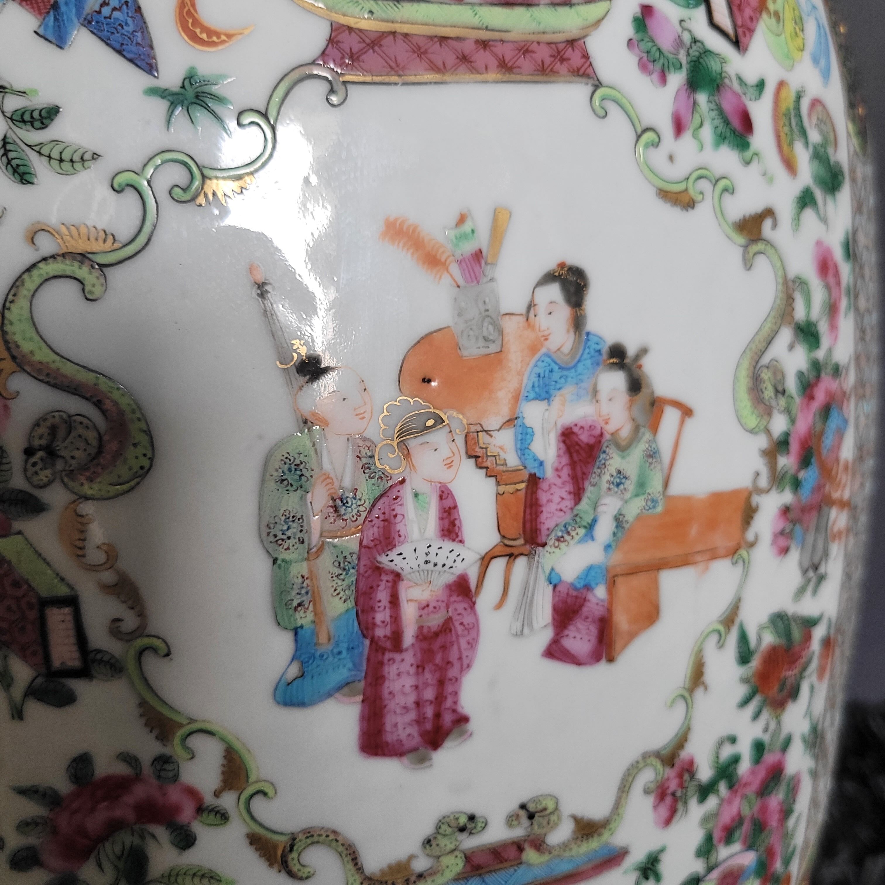 Very large Chinese vase (92 centimeters)