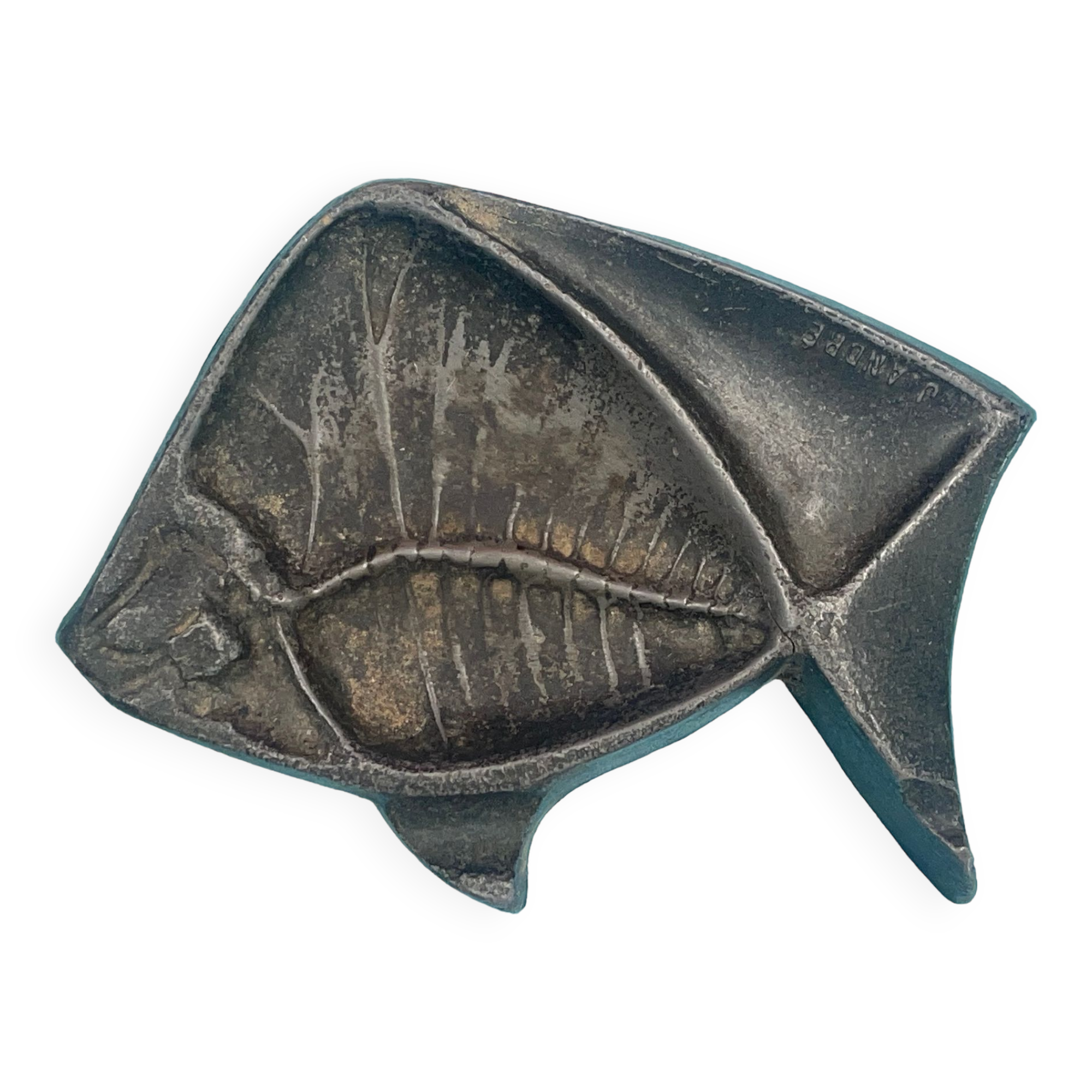 Empty pocket, art deco fish advertising ashtray signed J. André, regulates