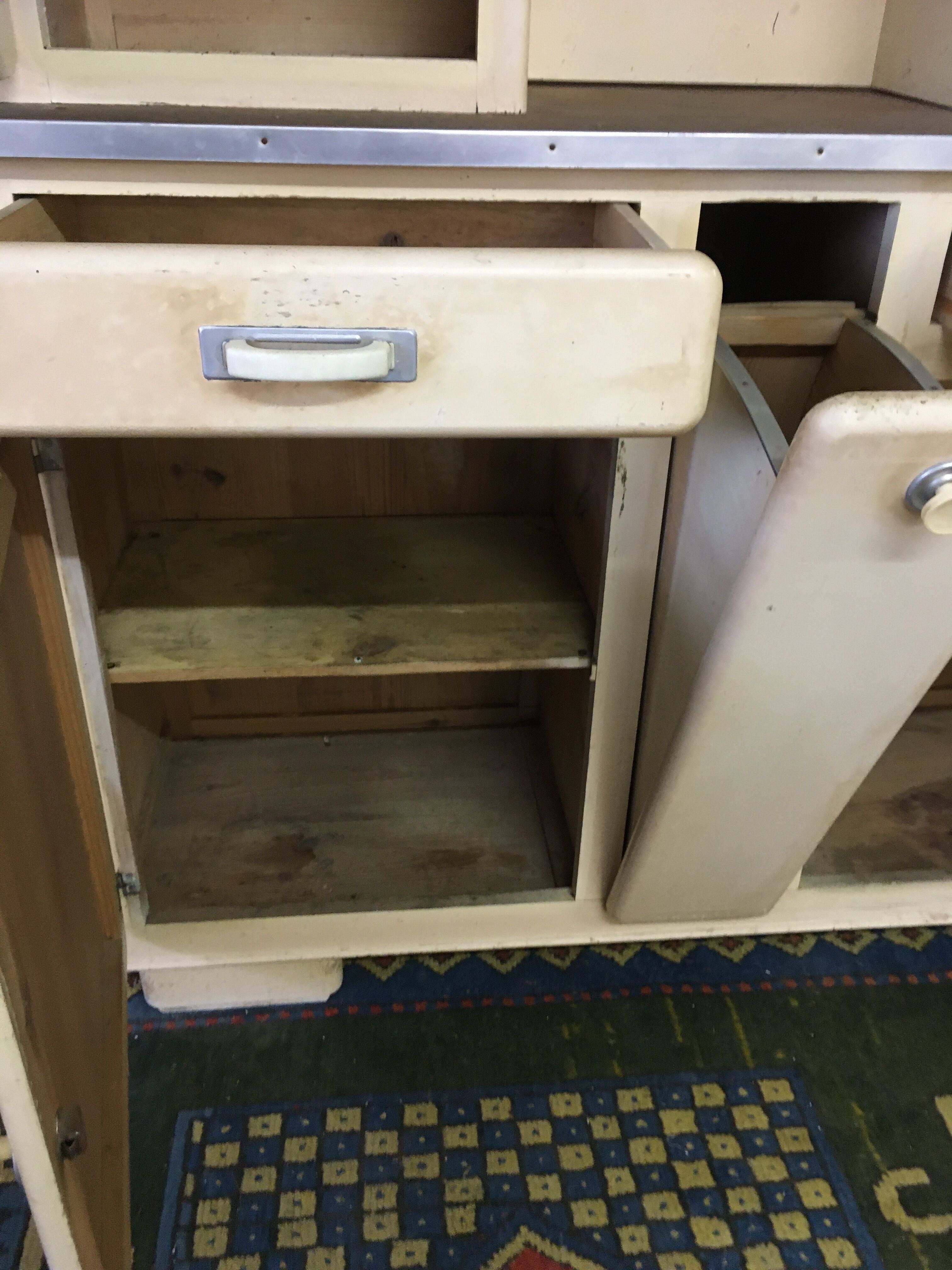 Mado Vintage Buffet in Its Makeover Juice