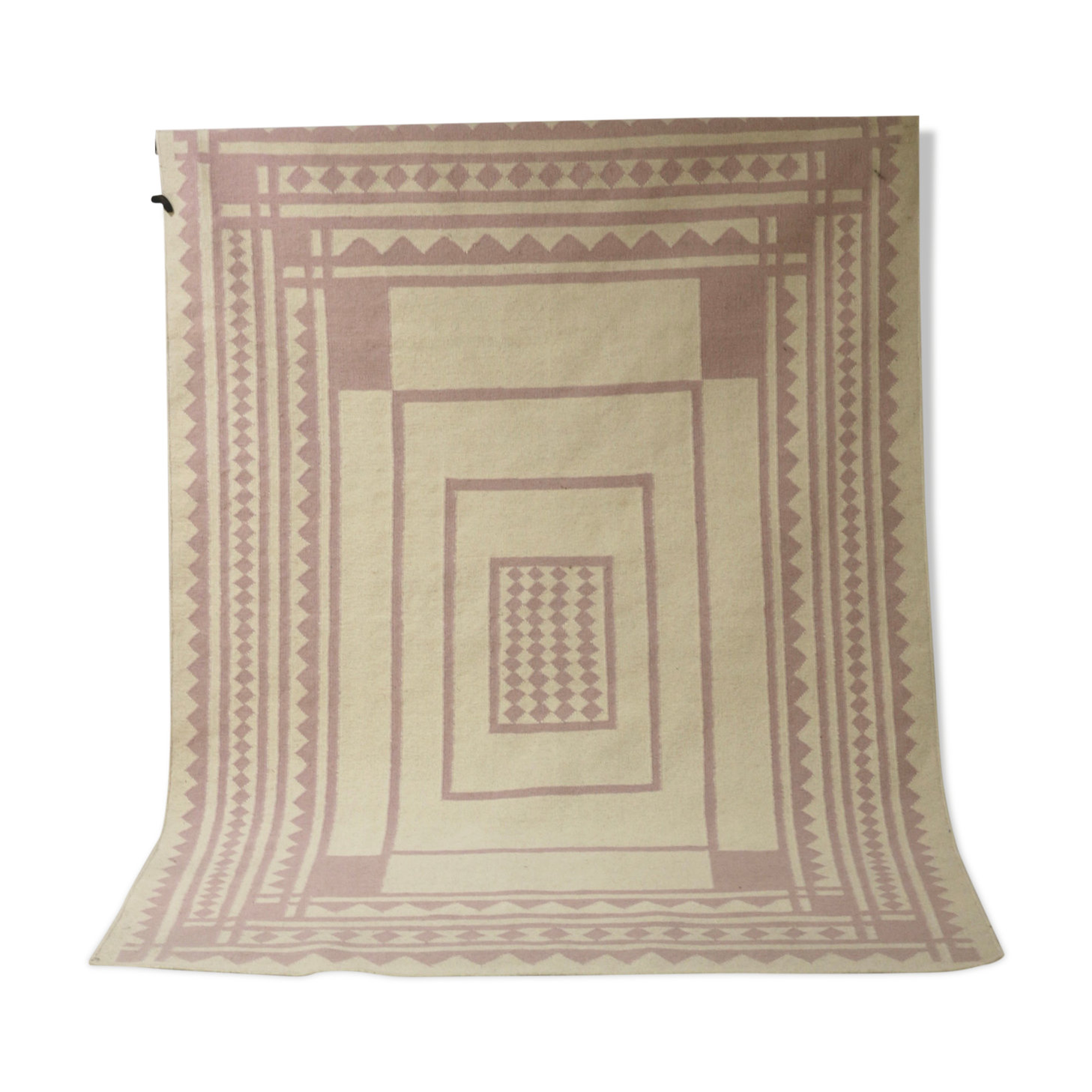 Carpet geometric design pastel colors pink and off-white year 70/80.