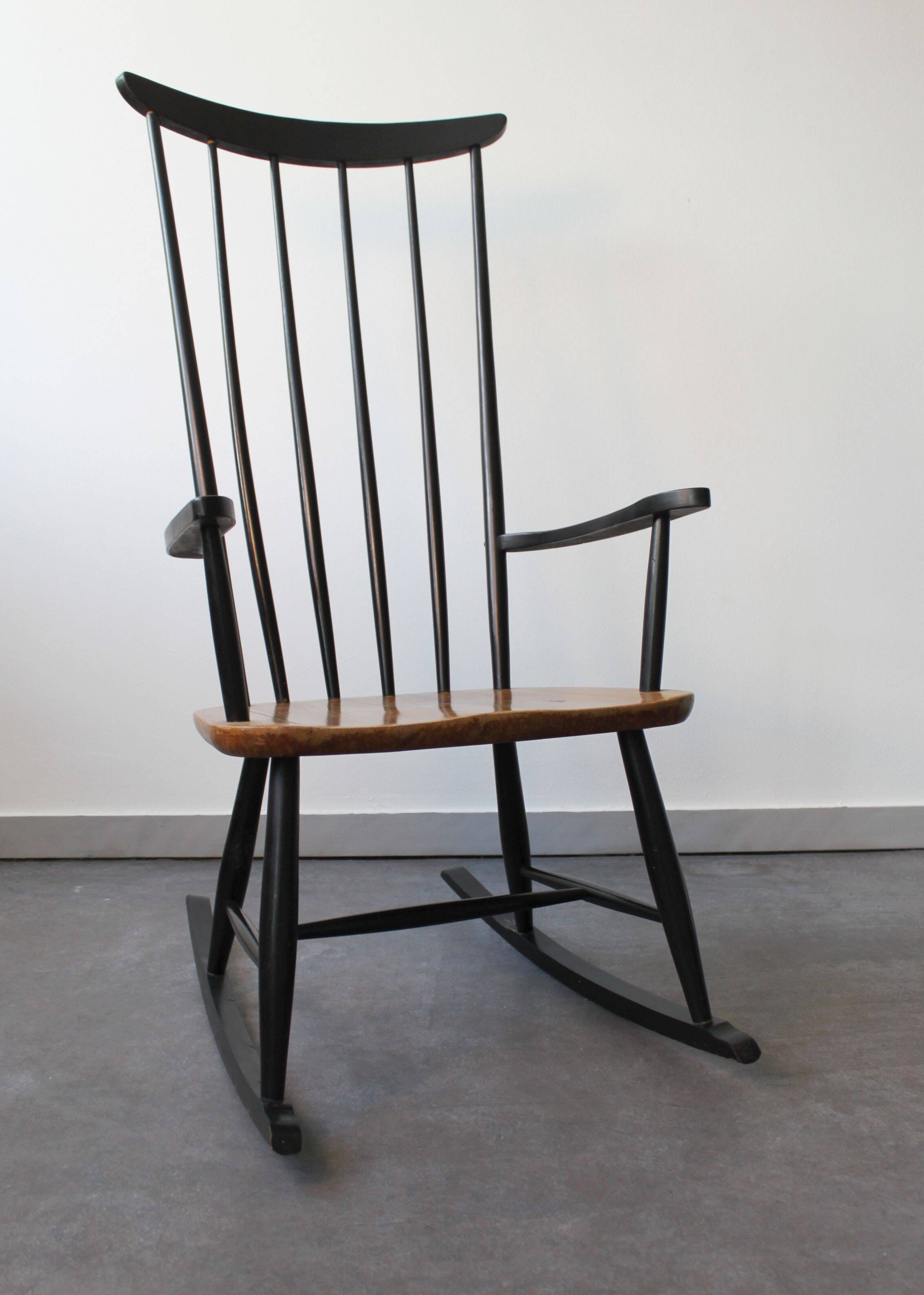 Rocking chair, mid-20th century