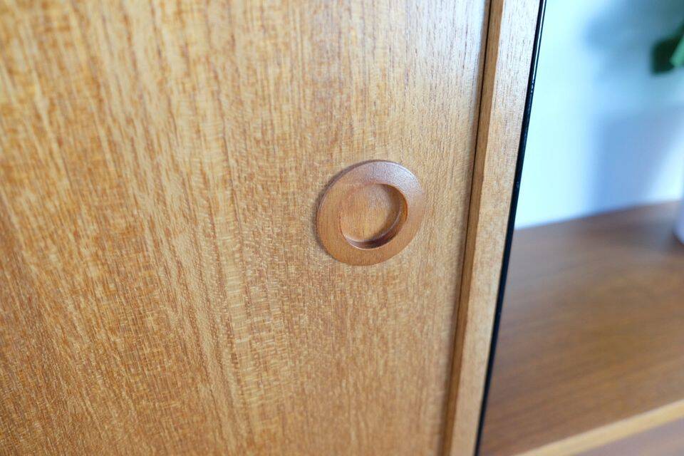 WHB shelf in teak, retro vintage style from the 60s-70s.