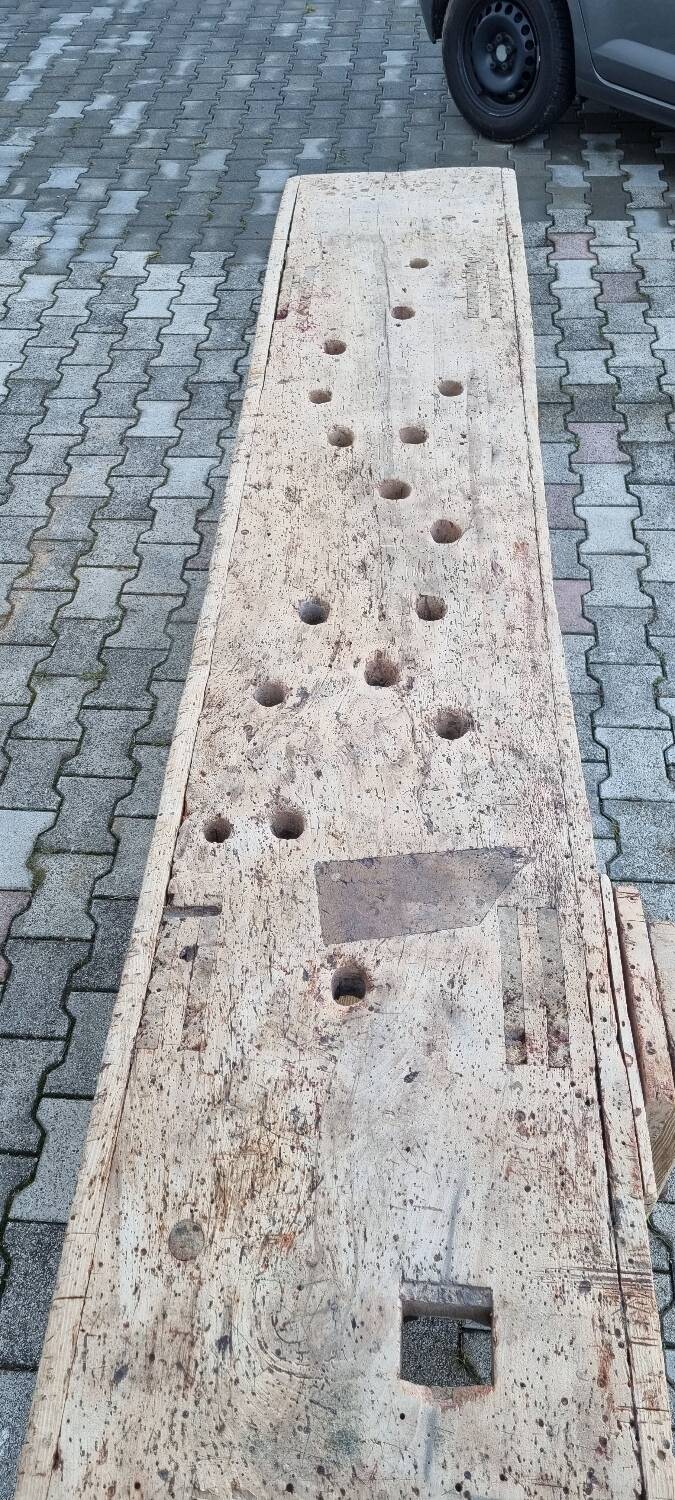 Oak carpenter's bench