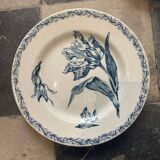 Assiette terre de fer Lunéville série tulipe bleue