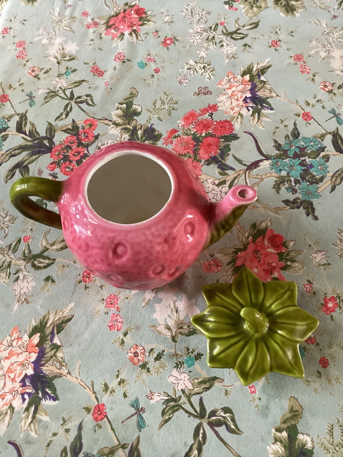 Strawberry teapot