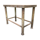 Vintage metal table from an industrial workshop for a makeover