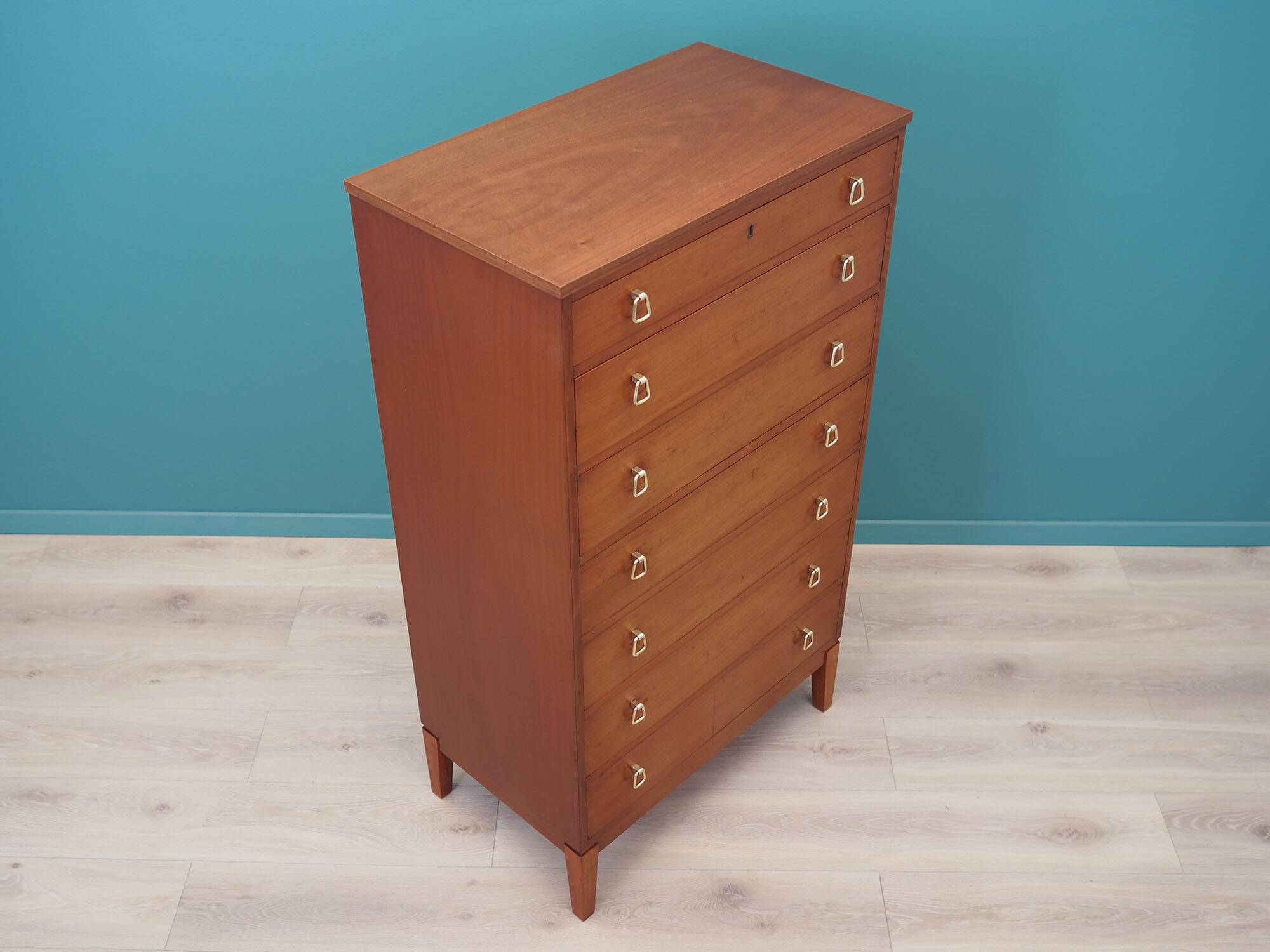 Commode en acajou, design danois, années 1970, production : Danemark
