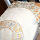 Nappe carré vintage en toile beige brodé et ajouré 120x120