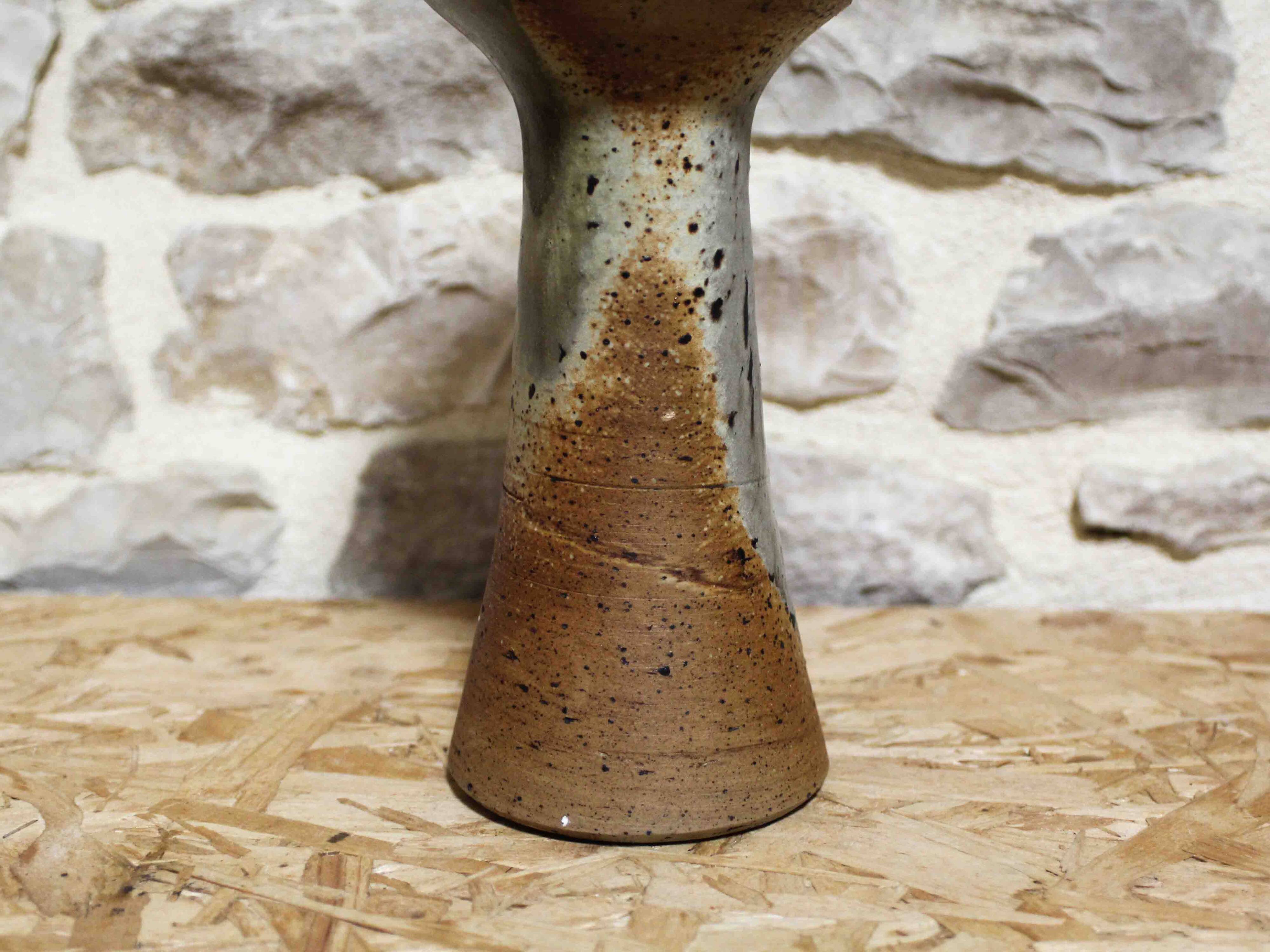 Partially glazed stoneware vase by François Gueneau