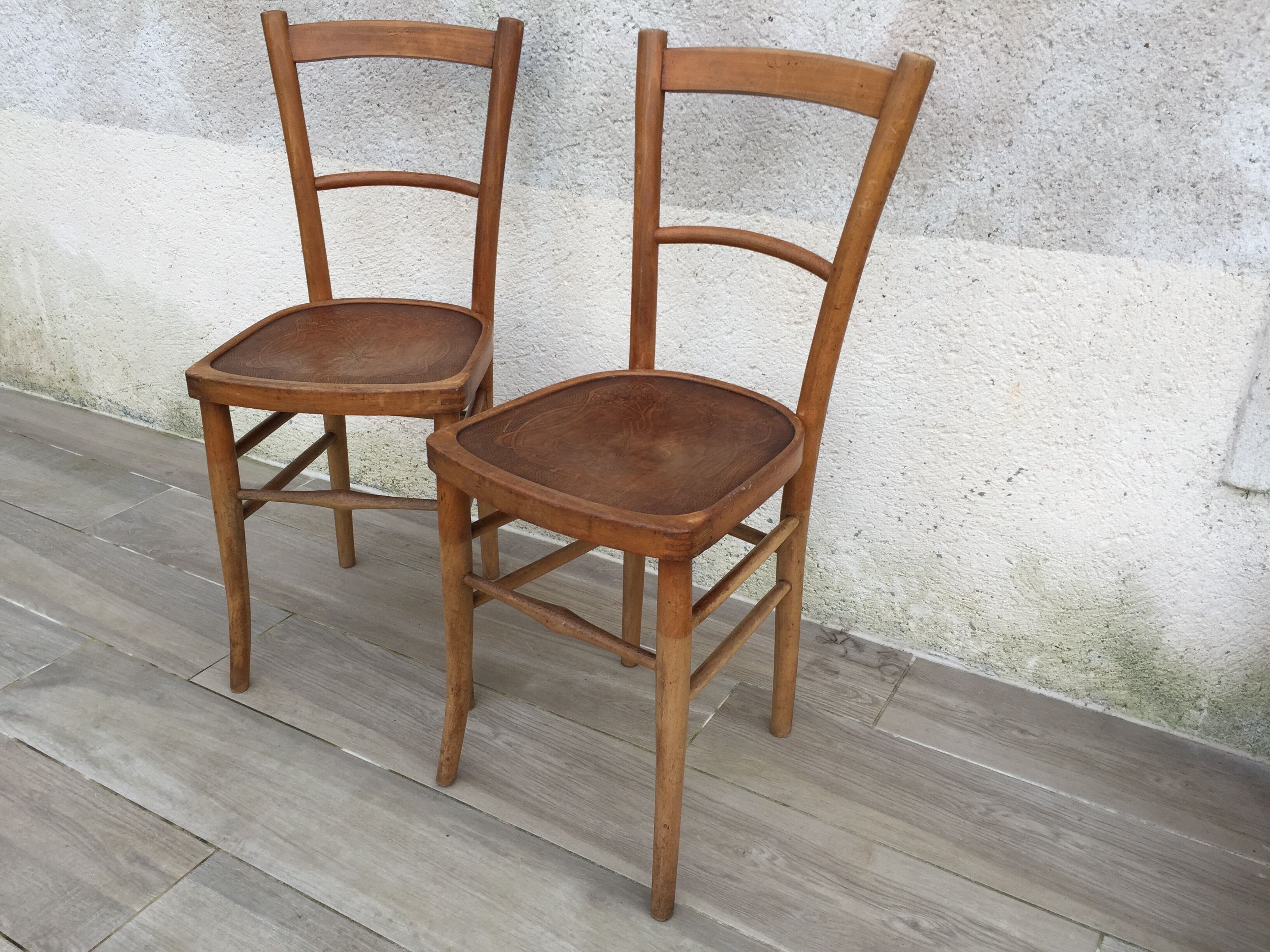 Paire de chaises de bistrot 1930