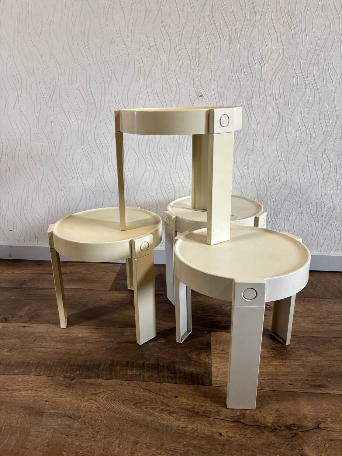 4 flair nesting tables for prisunic space age 70s white plastic