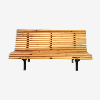 Metal and wood garden bench