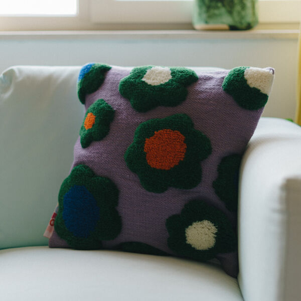 Housse de coussin en laine fait main green flower 45 x 45 cm