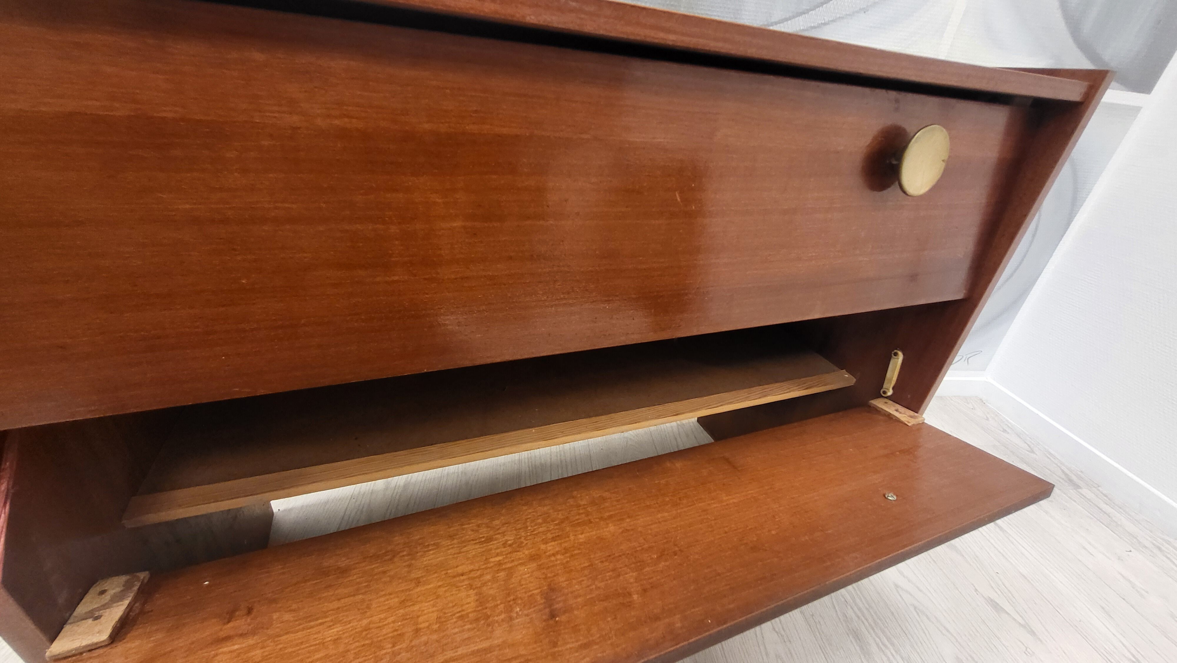 Armoire à chaussures