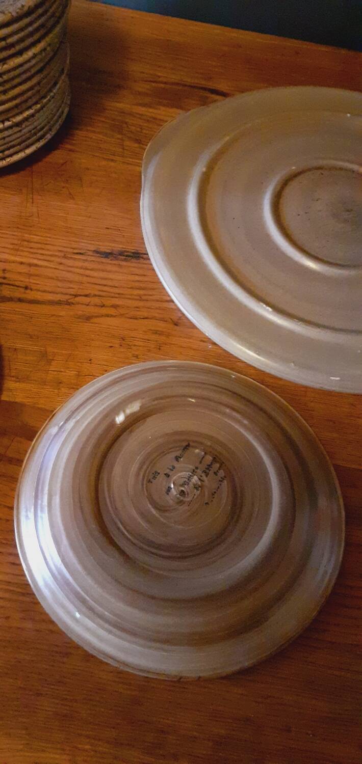 Dessert service, 18 plates and a sandstone dish from Salins les Bains, 1960s