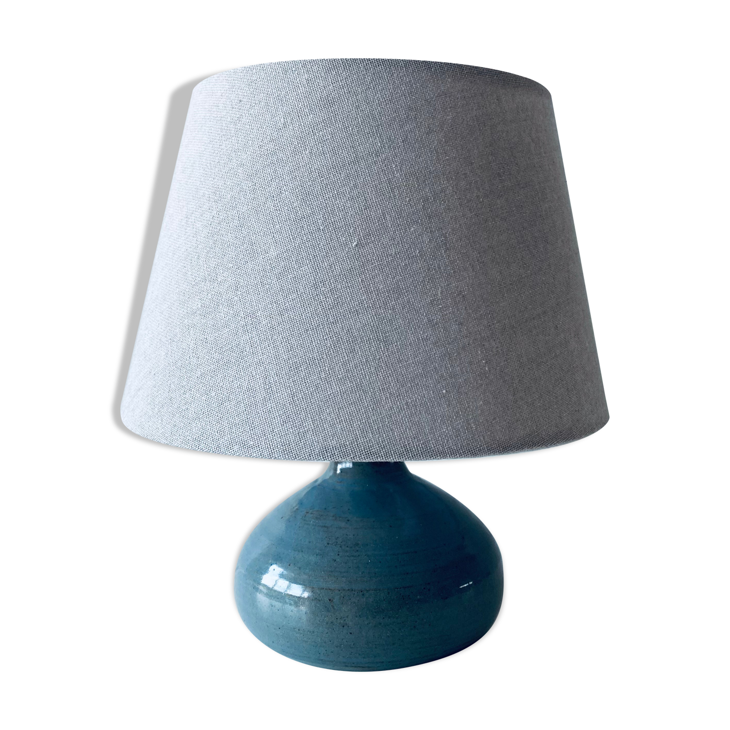 Lamp in enamelled sandstone