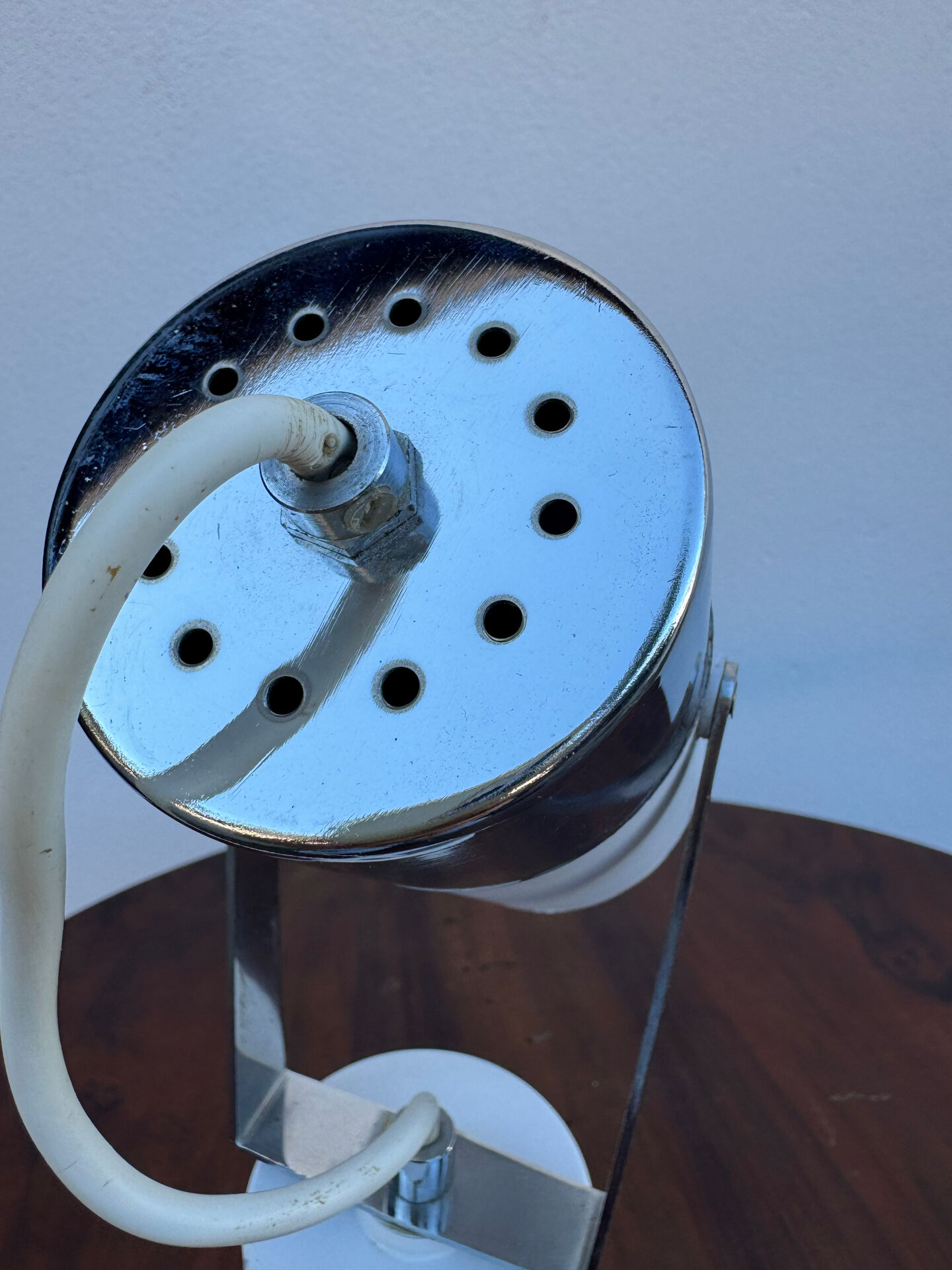 Small Space Age lamp from the 70s.