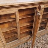 Oak counter