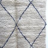 Moroccan Berber carpet Beni Ouarain with majorelle blue diamonds 2,44x1.49m