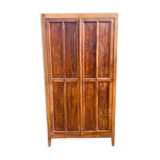 Brown Parisian wardrobe