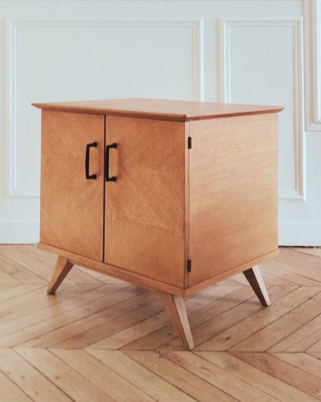 Renovated vintage vinyl cabinet, 1960s