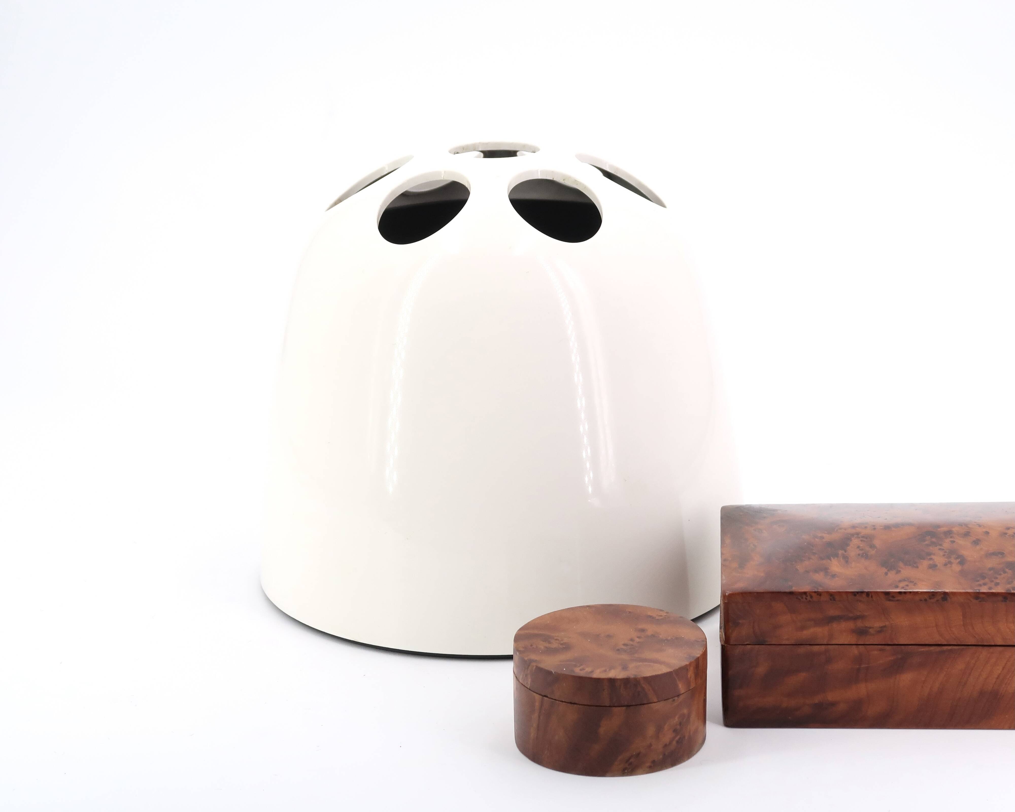 Dedalotto vase in white plastic Artemide