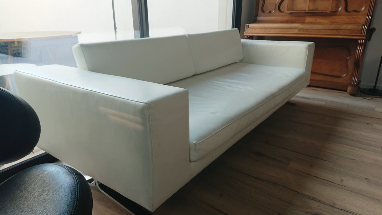 Canapé cuir blanc design Jett Habitat