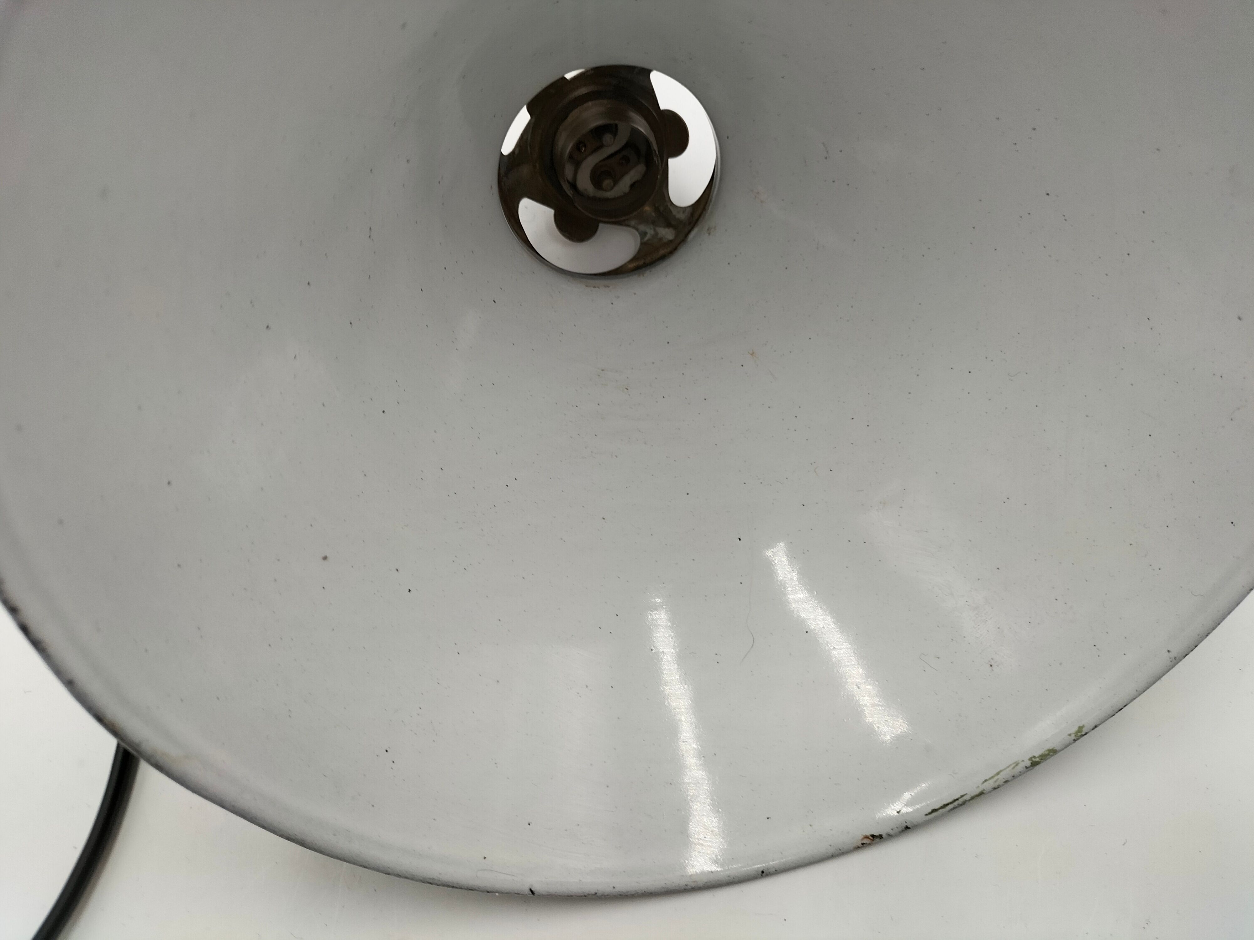 Old enamelled sheet metal lamp