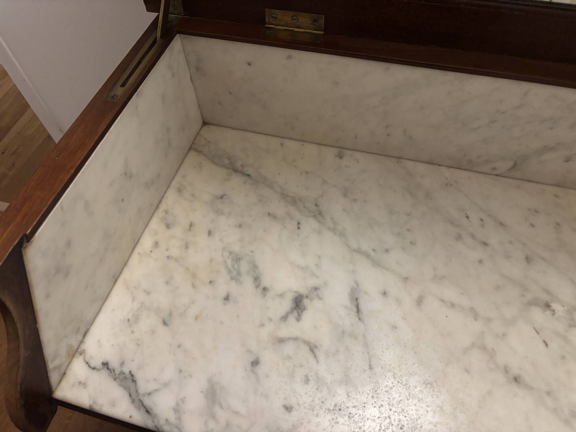 Commode