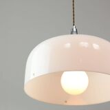 Suspension blanche Space Age de Guzzini, années 1960