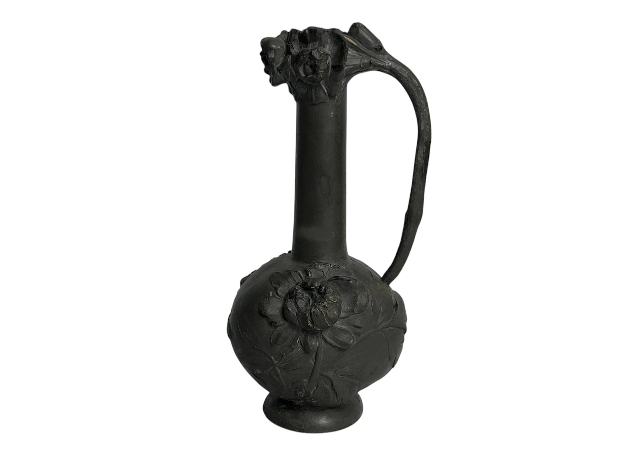 Art Nouveau, a single flower vase jug in pewter signed Petiz around 1900.