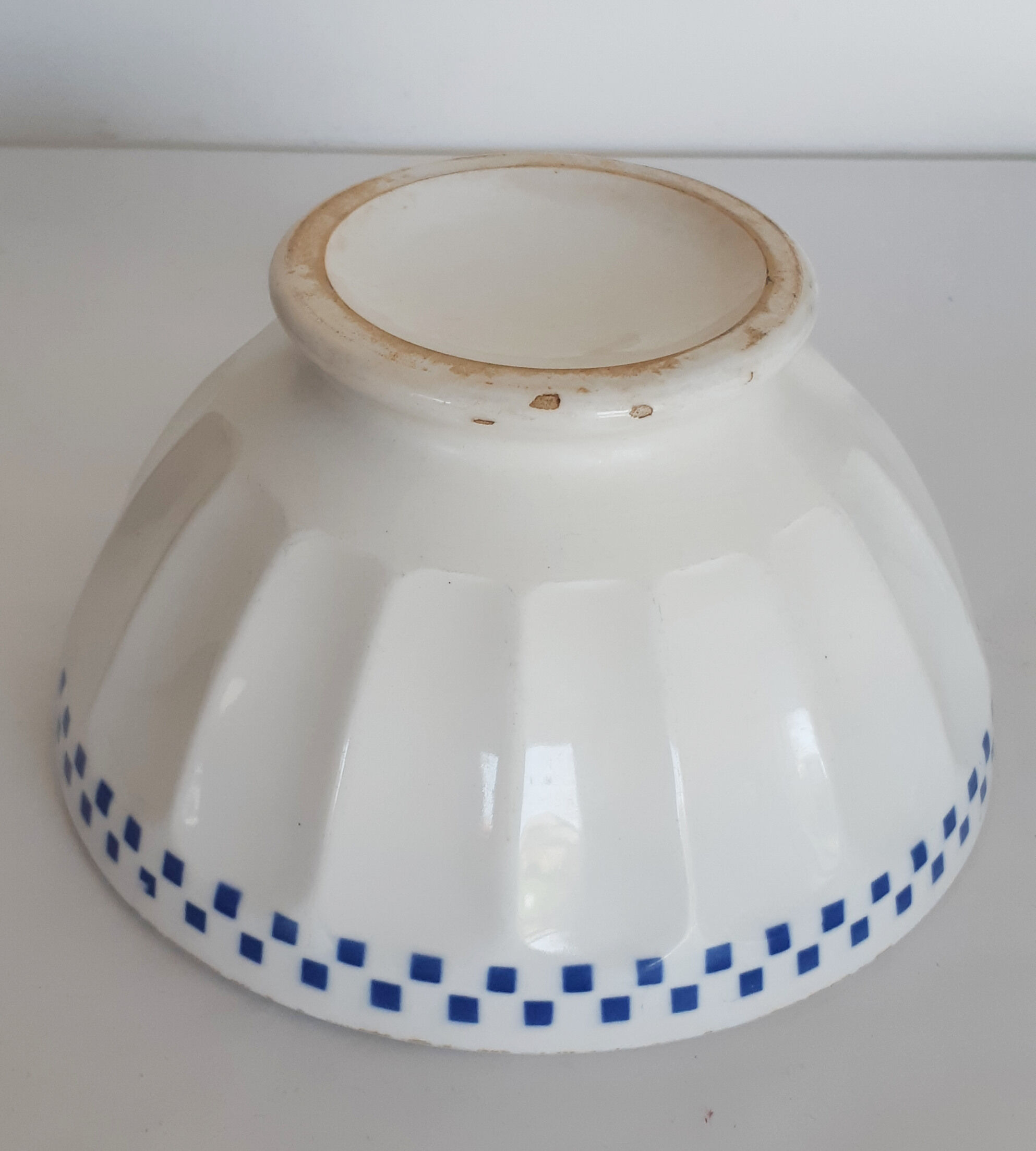 Old pedestal bowl