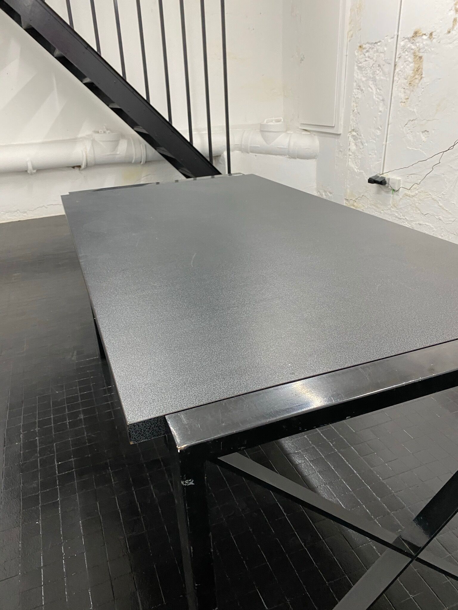 Desk "Grand Louvre" by Jean Michel Wilmotte, Airborne edition 1992