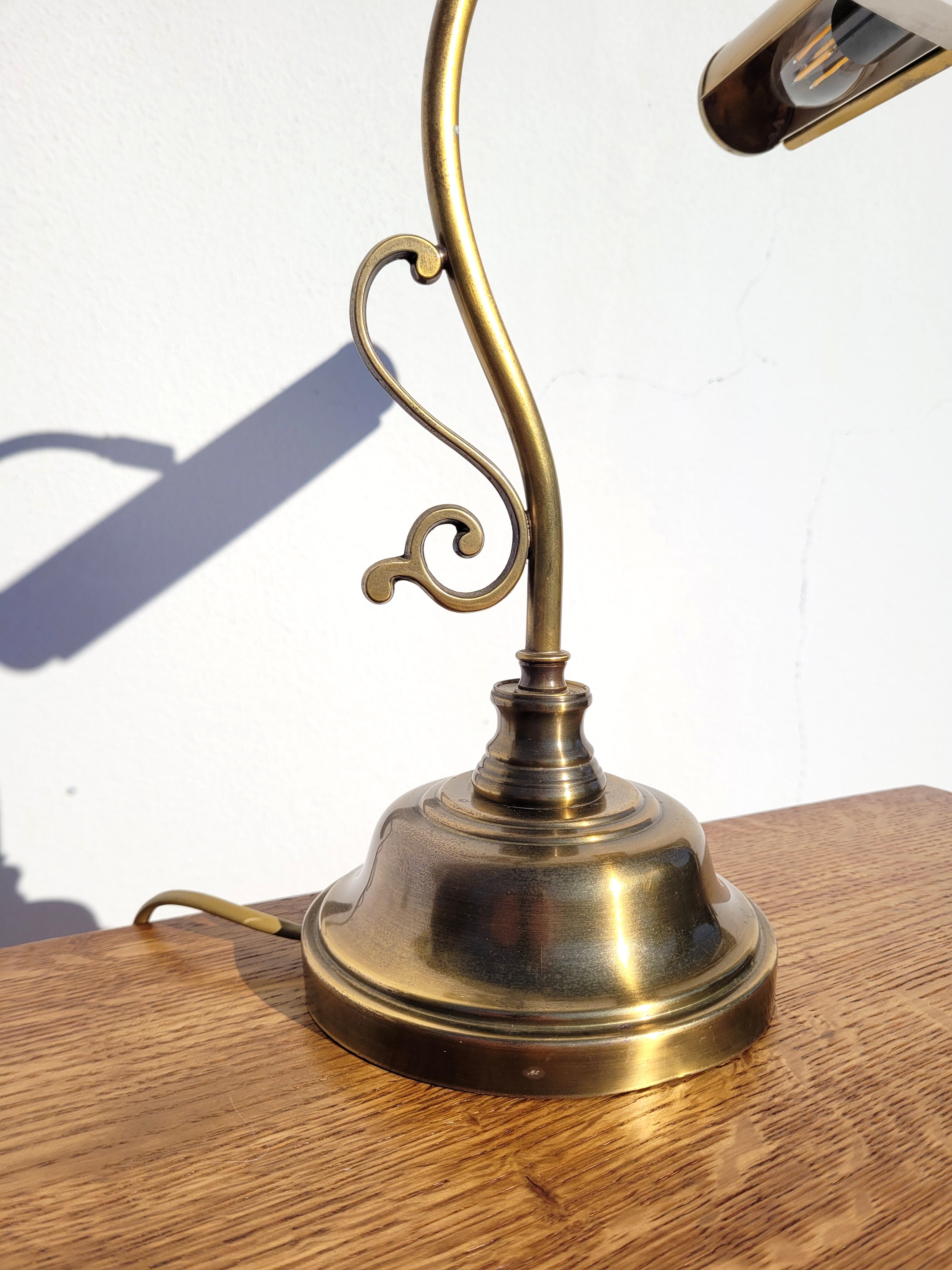 Banker desk lamp brass piano