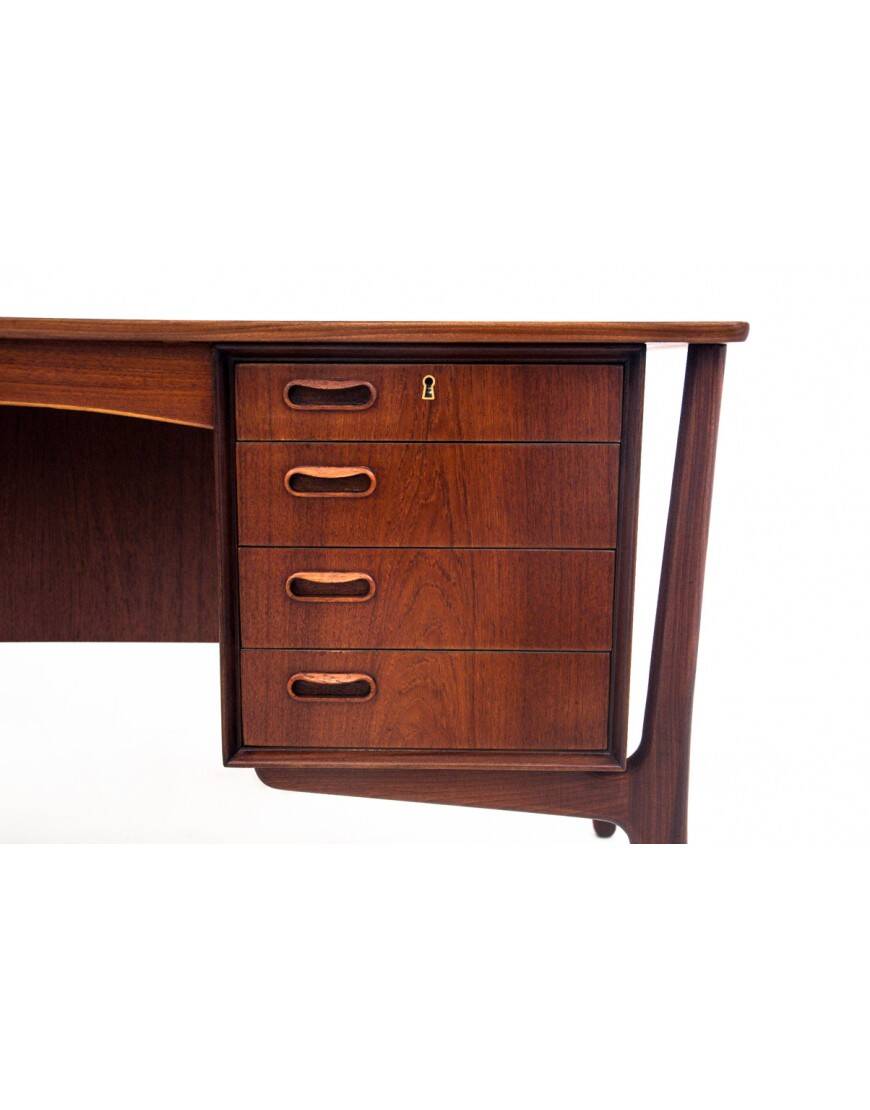 Teak Desk, designed by Svend Aage Madsen for H.P. Hansen, Denmark, 1960s