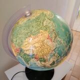 Luminous earth globe