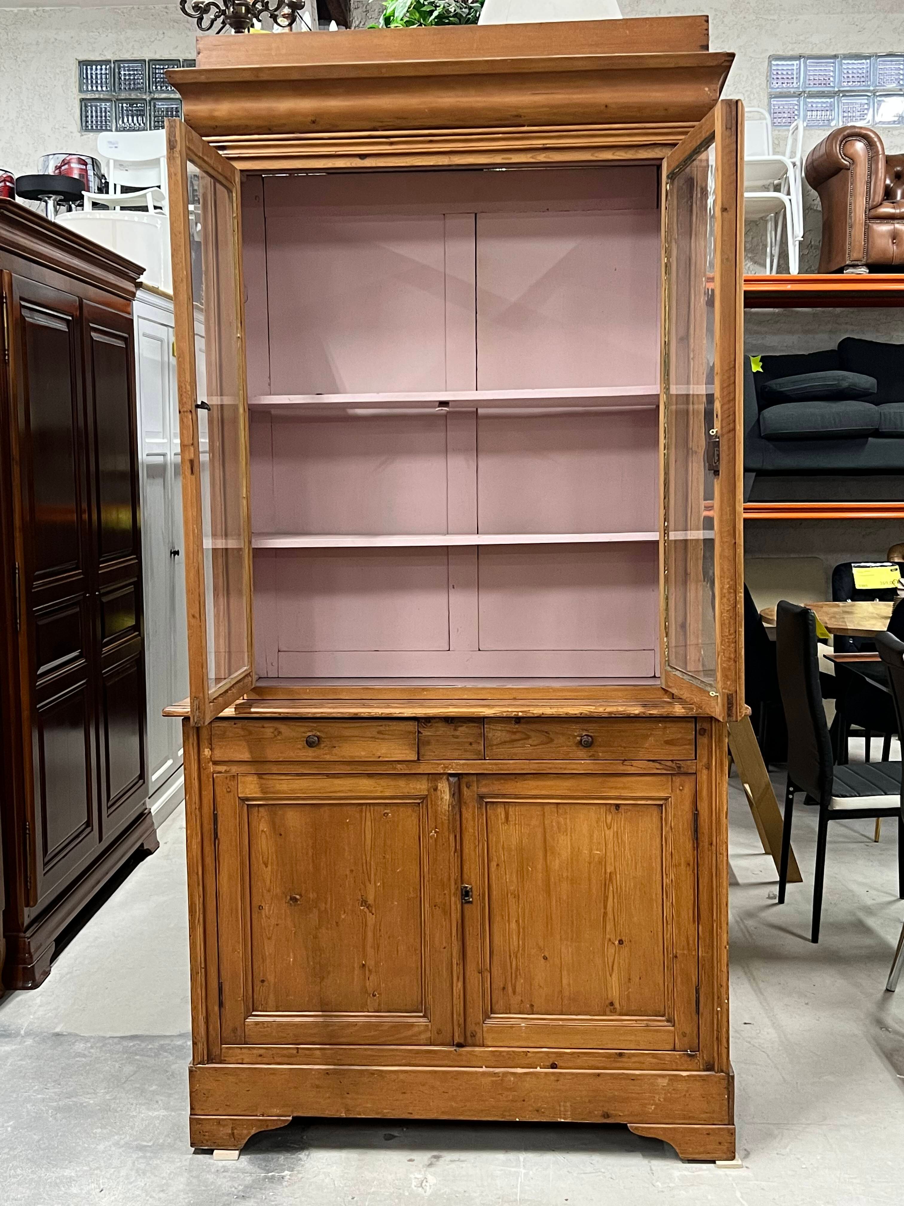 Library 2 bodies of Louis Philippe period