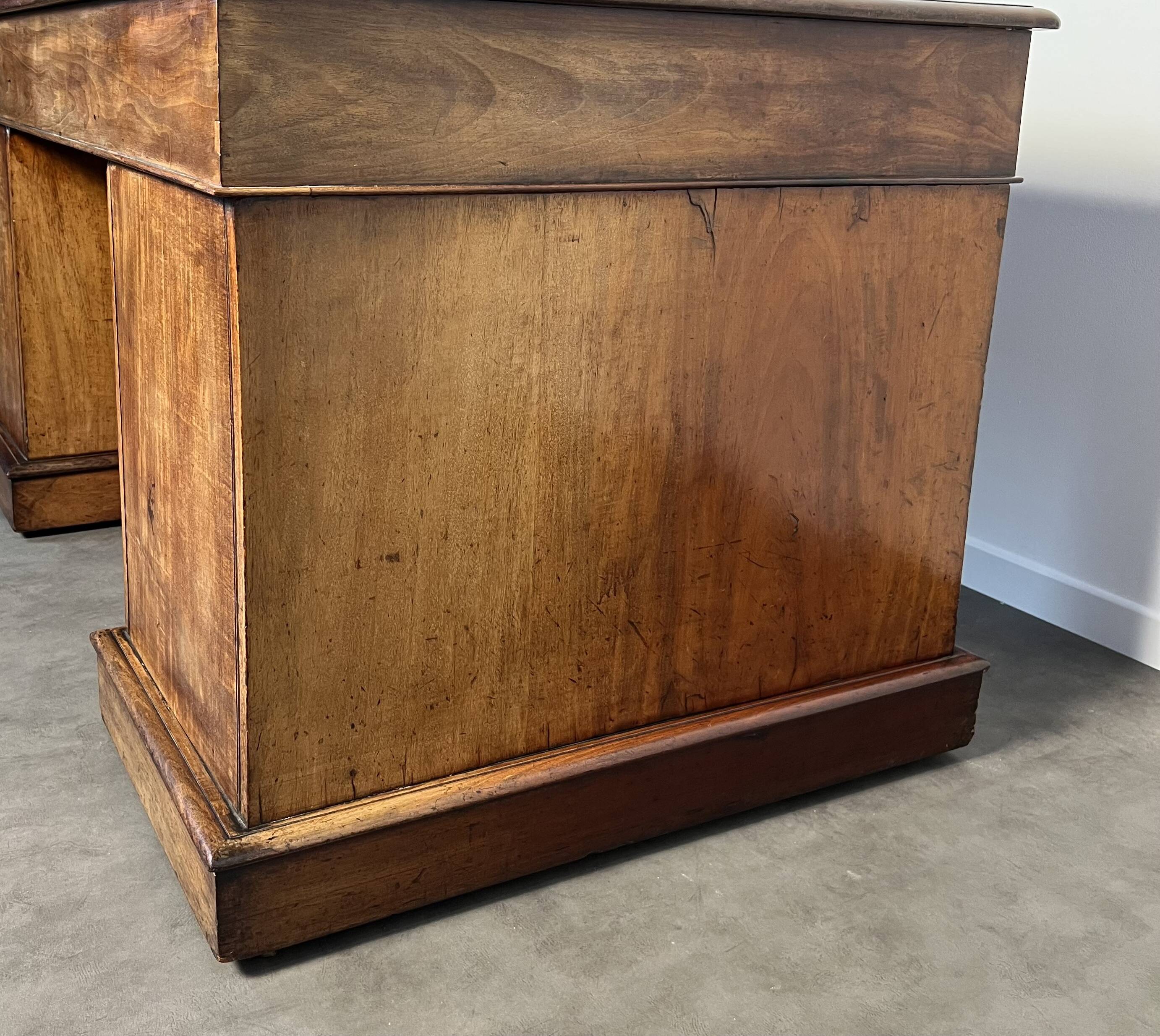 Bureau à caissons - acajou époque victorienne pedestal desk Angleterre XIXe