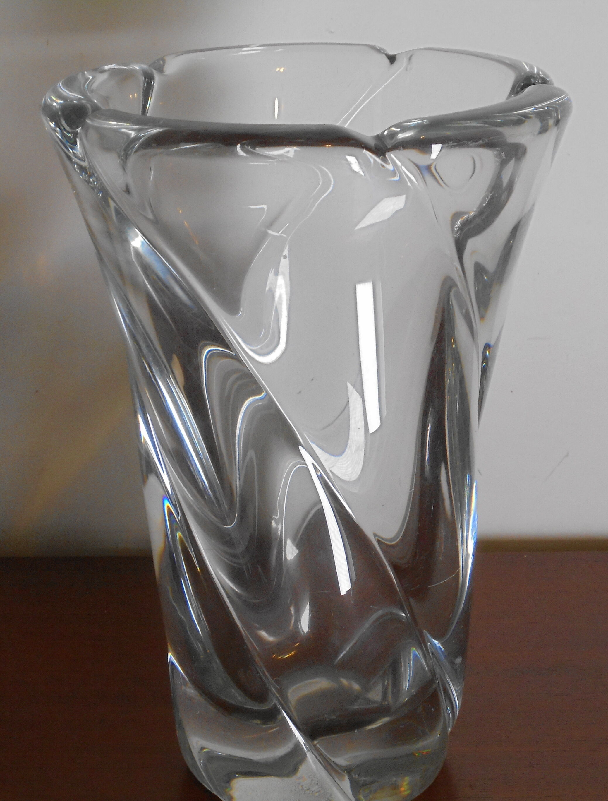 Daum vase in molded crystal, 60s