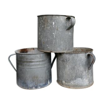 Cache pot en zinc