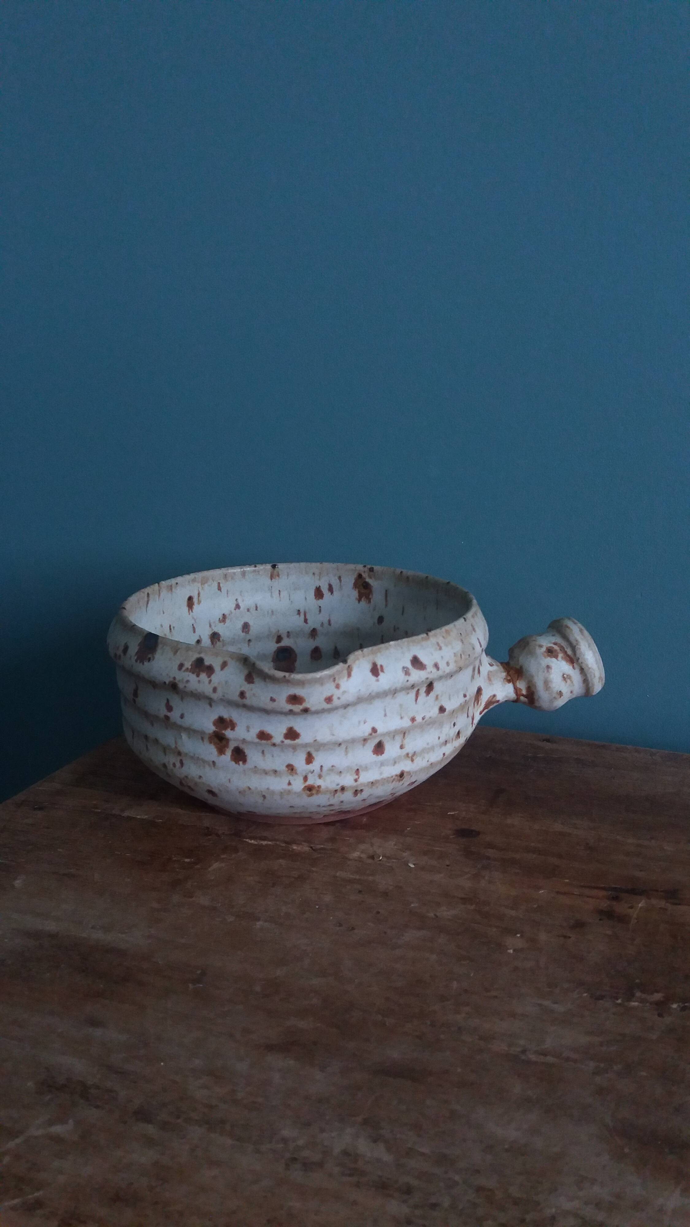 Sauceboat, fondue pot signed Gustave Tiffoche, Saint-Nazaire, 1975