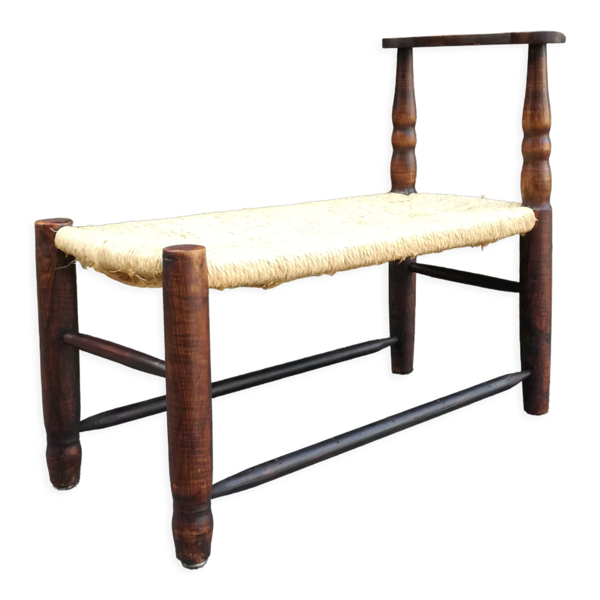 Cantel or antique mulched bench of fireplace corner